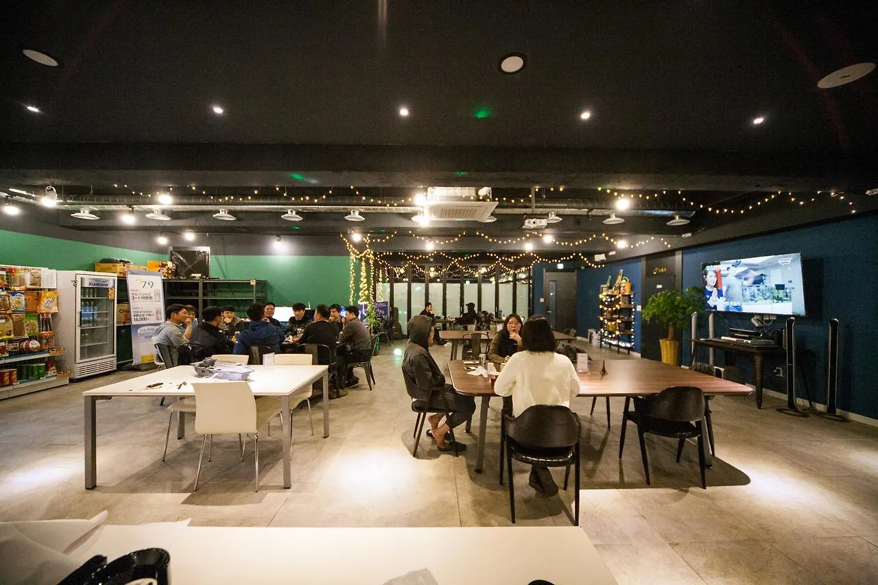 K 79 Guesthouse Busan Hostel