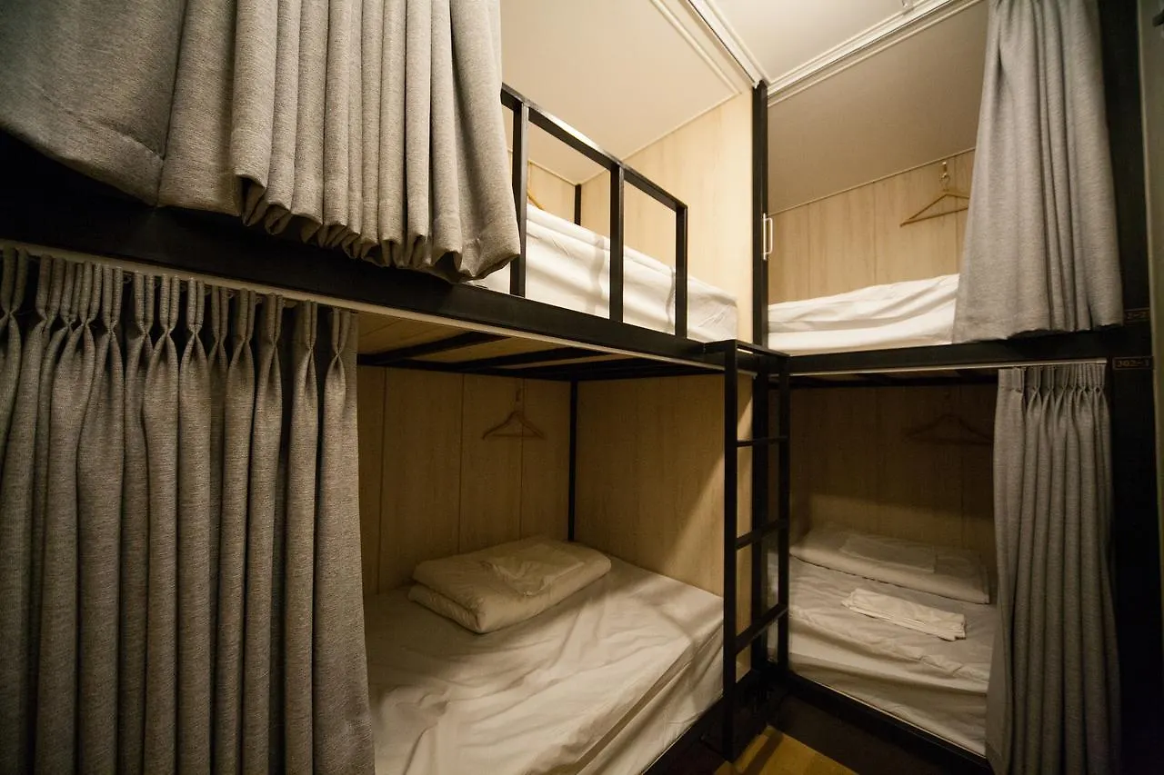 אכסניה בוסאן K 79 Guesthouse